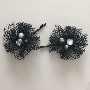 🌟3 for 10🌟 Charming Charlie hair accessories